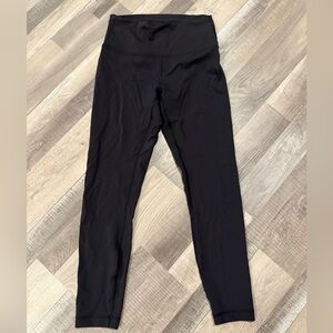 Lululemon black leggings size 8 in excellent condition